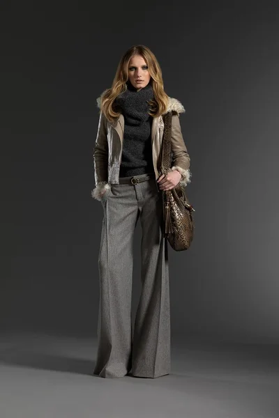 Look 10